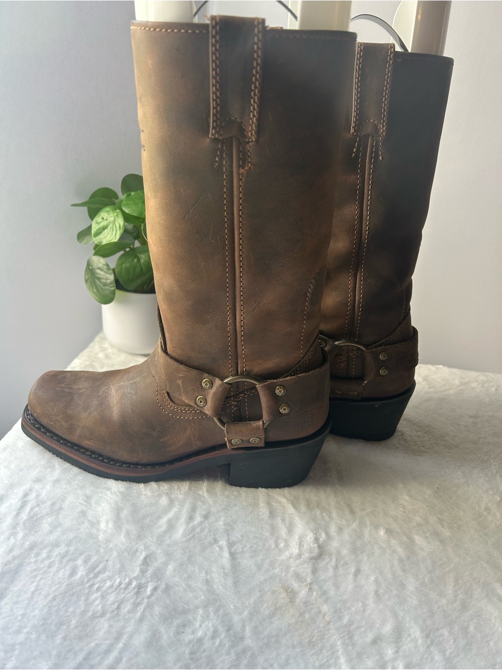 Harley-Davidson Brown Leather Harness Boots with Buckle Detail - Picture 3 of 7